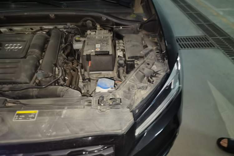 Used Audi Q2L 2018 35 TFSI Launch Exclusive Edition China V Engine Bay Left