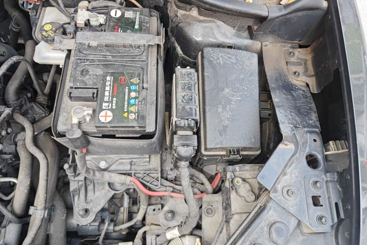 Used Audi Q2L 2018 35 TFSI Launch Exclusive Edition China V Engine Bay Left