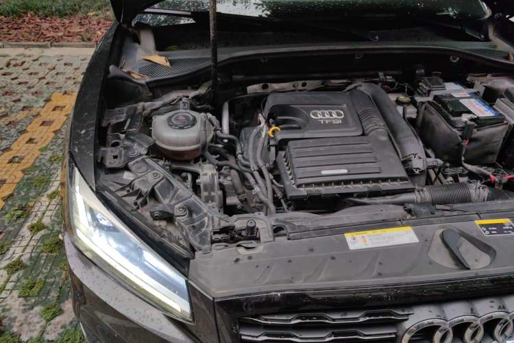 Used Audi Q2L 2018 35 TFSI Launch Exclusive Edition China V Engine Bay Right
