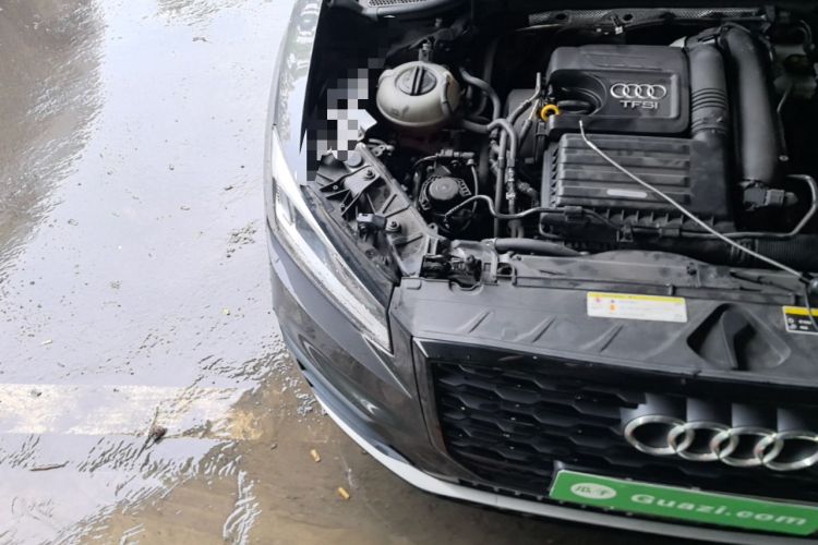 Used Audi Q2L 2018 35 TFSI Launch Exclusive Edition China VI Engine Bay Right