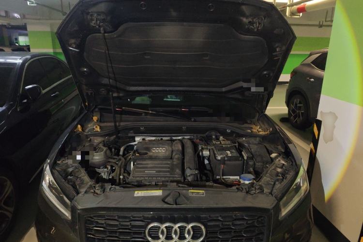 Used Audi Q2L 2018 35 TFSI Launch Exclusive Edition China V Engine Bay