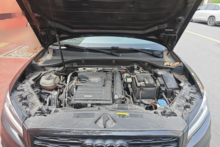 Used Audi Q2L 2018 35 TFSI Launch Exclusive Edition China V Engine Bay