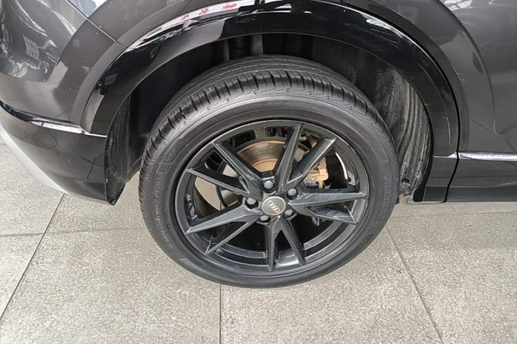 Used Audi Q2L 2018 35 TFSI Launch Exclusive Edition China VI Exterior 5