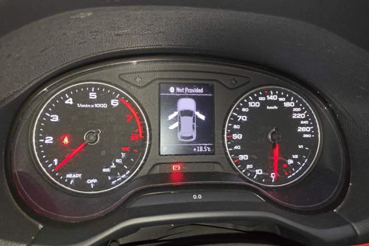Used Audi Q2L 2018 35 TFSI Fashion Dynamic Version China VI Emission Standard Instrument Cluster