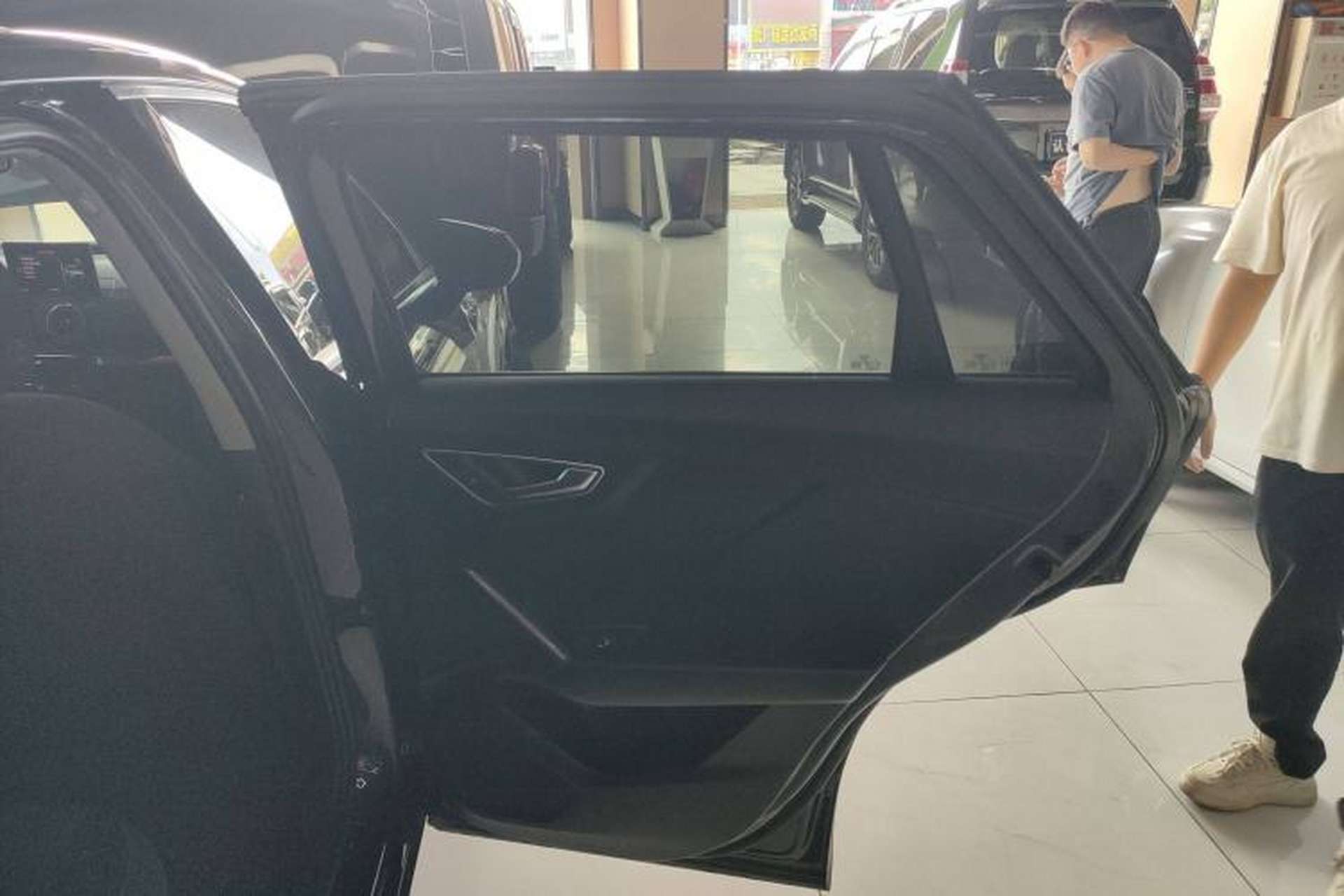 Used Audi Q2L 2018 35 TFSI Launch Exclusive Edition China VI Interior 6