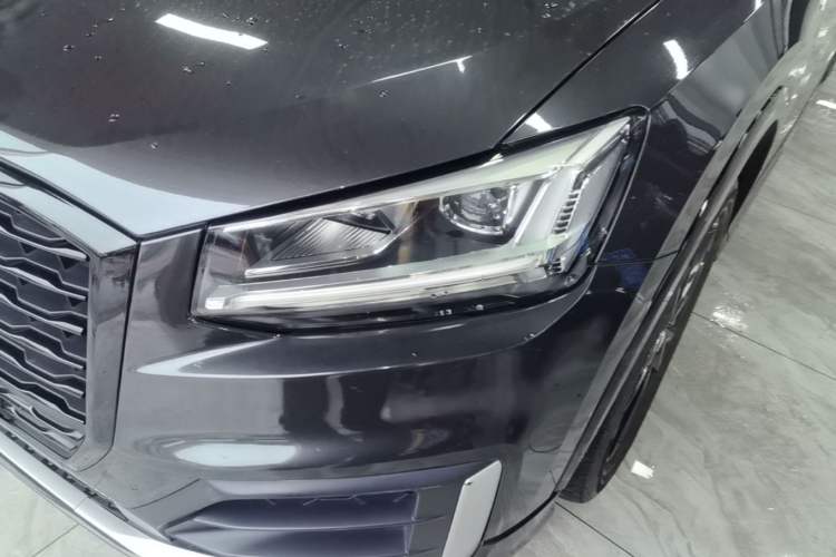 Used Audi Q2L 2018 35 TFSI Launch Exclusive Edition China VI Left Front Headlight