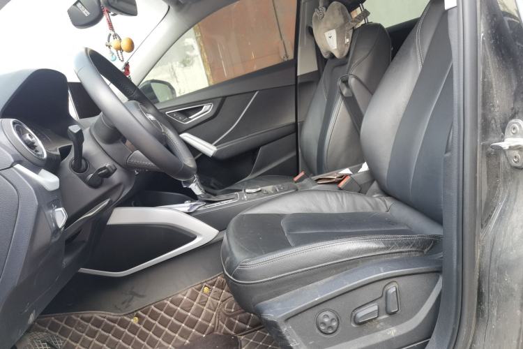Used Audi Q2L 2018 35 TFSI Fashionable & Elegant Version China VI Emission Standard Left Front Seat