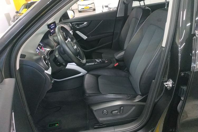 Used Audi Q2L 2018 35 TFSI Fashionable & Elegant Version China VI Emission Standard Left Front Seat