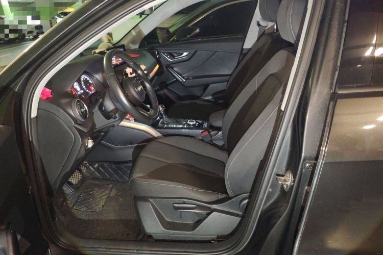 Used Audi Q2L 2018 35 TFSI Launch Exclusive Edition China V Left Front Seat