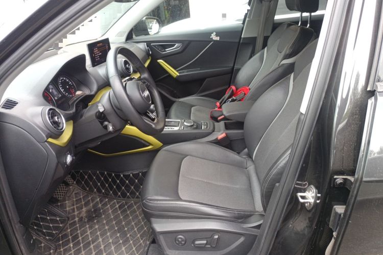 Used Audi Q2L 2018 35 TFSI Launch Exclusive Edition China V Left Front Seat