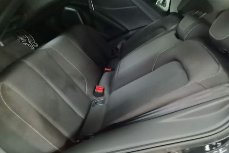 Used Audi Q2L 2018 35 TFSI Launch Exclusive Edition China VI Left Rear Seat