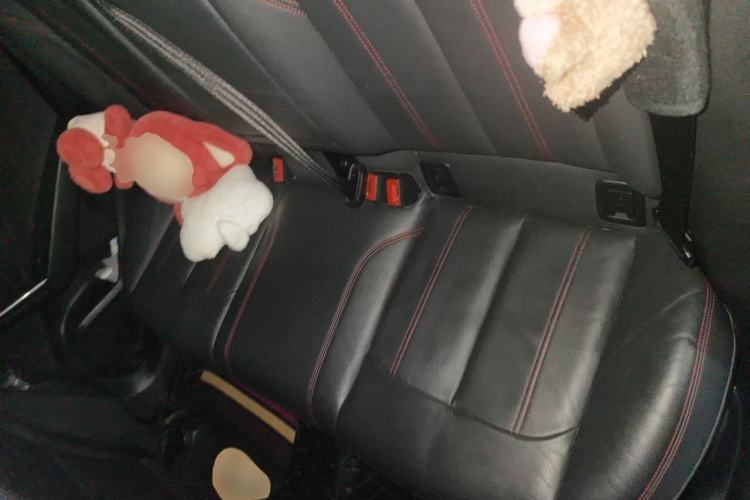 Used Audi Q2L 2018 35 TFSI Launch Exclusive Edition China V Left Rear Seat