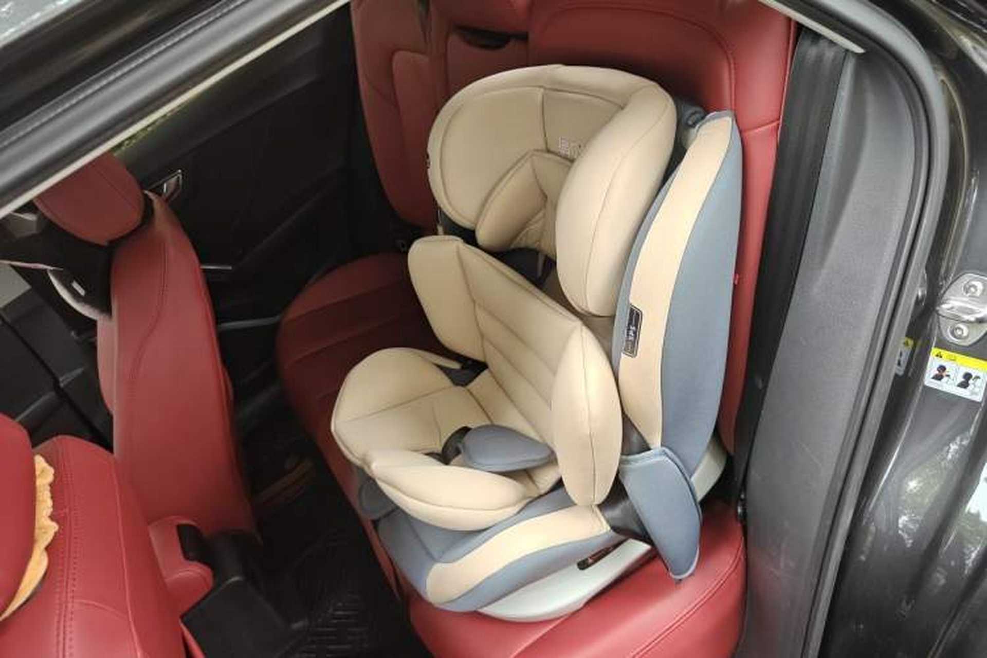 Used Audi Q2L 2018 35 TFSI Launch Exclusive Edition China V Left Rear Seat