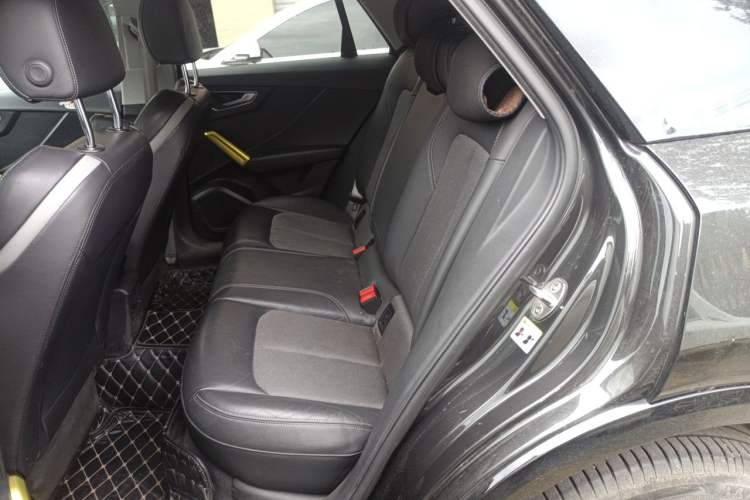 Used Audi Q2L 2018 35 TFSI Launch Exclusive Edition China V Left Rear Seat