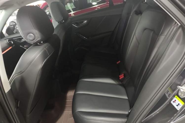 Used Audi Q2L 2018 35 TFSI Launch Exclusive Edition China VI Left Rear Seat