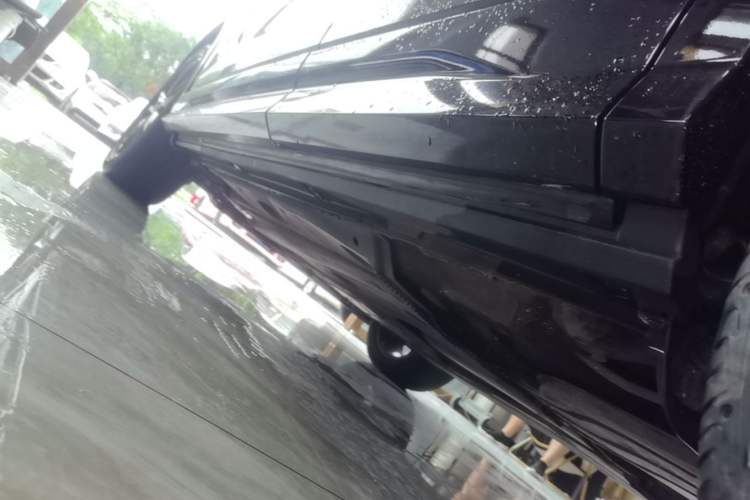Used Audi Q2L 2018 35 TFSI Launch Exclusive Edition China VI Left Side Sill