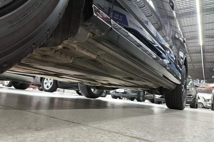 Used Audi Q2L 2018 35 TFSI Launch Exclusive Edition China VI Left Side Sill