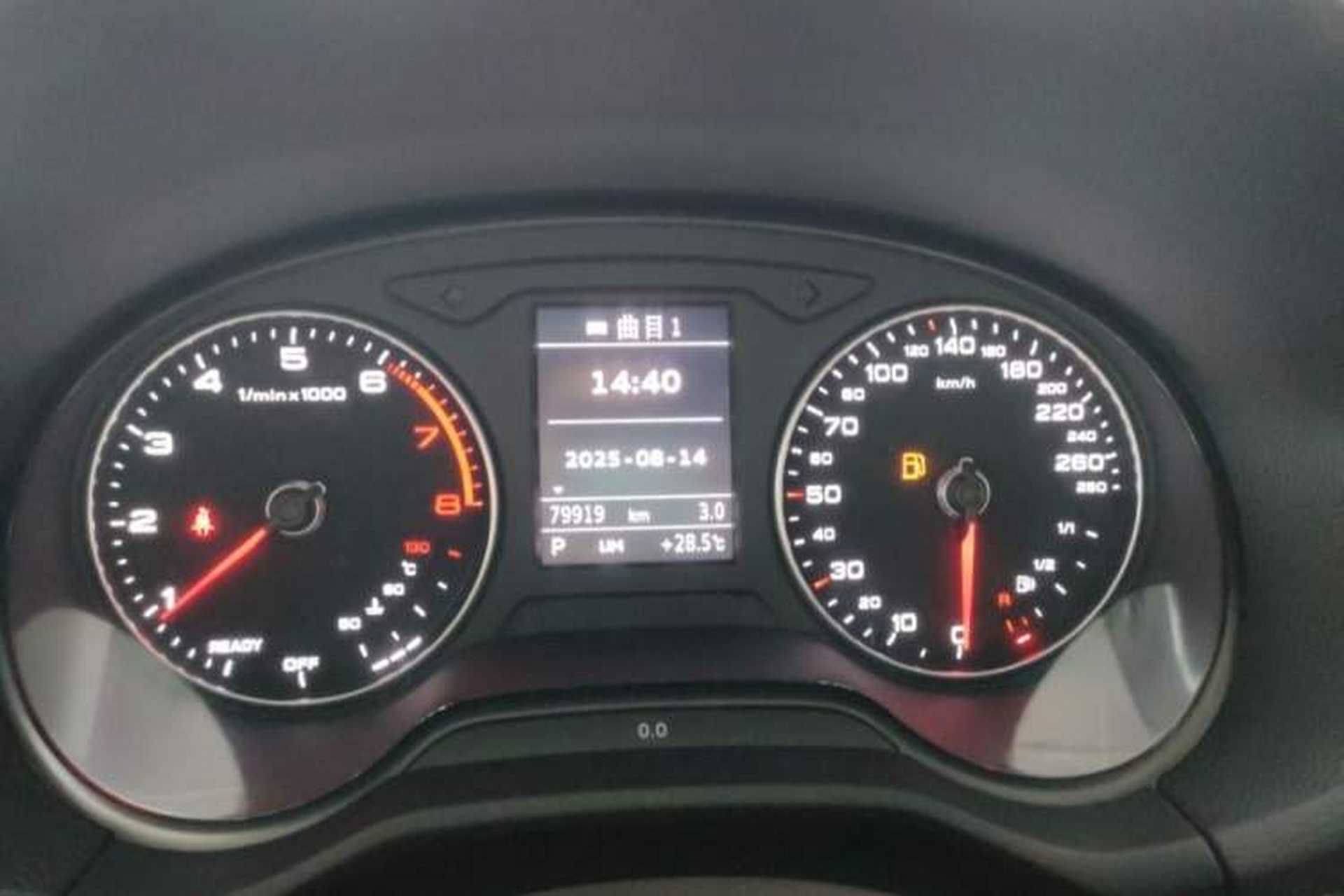 Used Audi Q2L 2018 35 TFSI Launch Exclusive Edition China VI Odometer Close Up