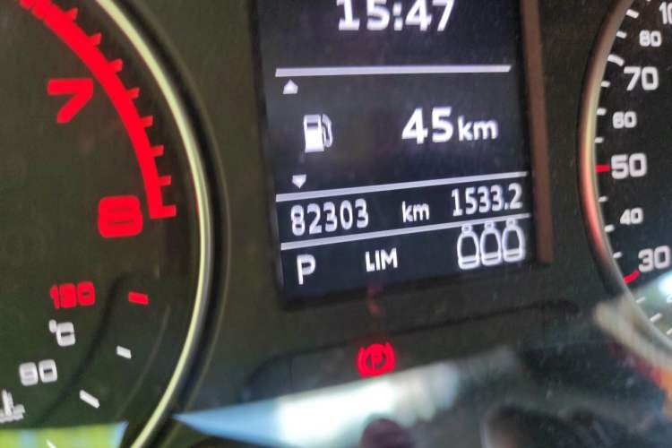 Used Audi Q2L 2018 35 TFSI Launch Exclusive Edition China VI Odometer Close Up