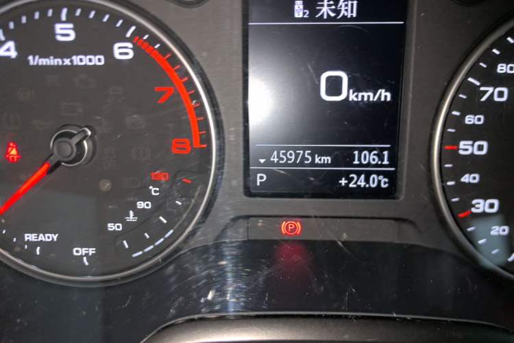 Used Audi Q2L 2018 35 TFSI Launch Exclusive Edition China VI Odometer Close Up