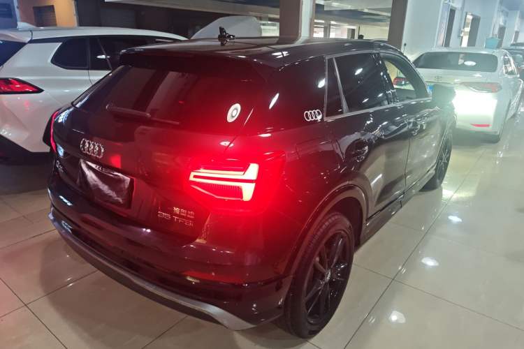 Used Audi Q2L 2018 35 TFSI Fashion Dynamic Version China V Emission Standard Rear Right 45 Deg
