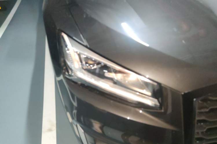Used Audi Q2L 2018 35 TFSI Launch Exclusive Edition China VI Right Front Headlight