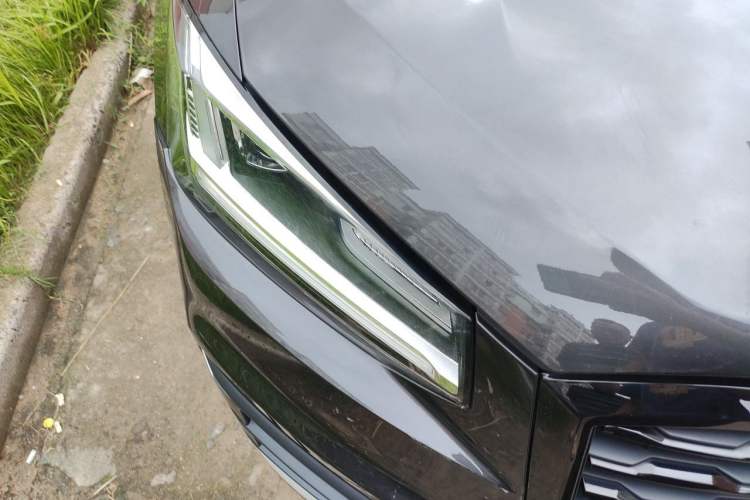 Used Audi Q2L 2018 35 TFSI Launch Exclusive Edition China V Right Front Headlight