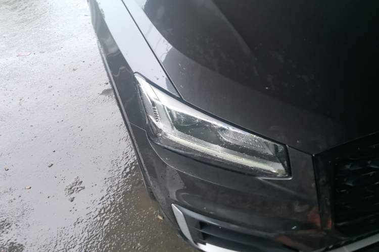 Used Audi Q2L 2018 35 TFSI Launch Exclusive Edition China VI Right Front Headlight