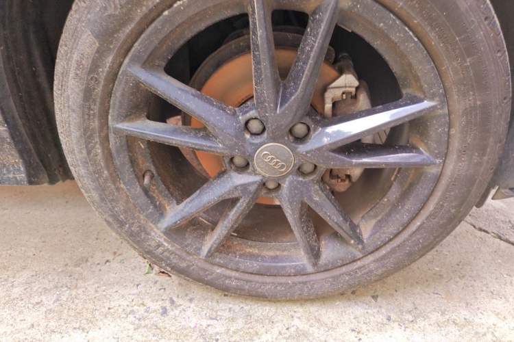 Used Audi Q2L 2018 35 TFSI Launch Exclusive Edition China VI Right Front Wheel Hub