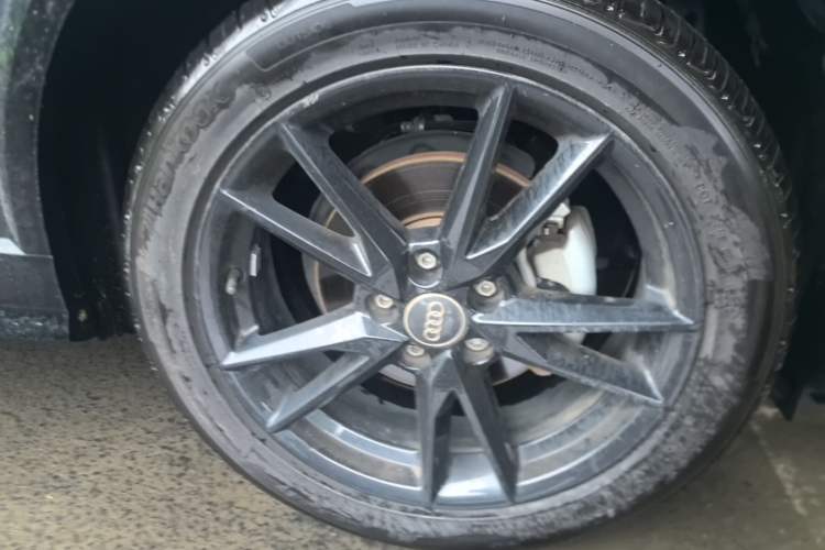 Used Audi Q2L 2018 35 TFSI Launch Exclusive Edition China VI Right Front Wheel Hub