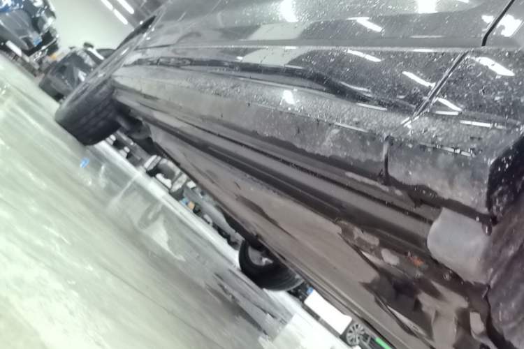 Used Audi Q2L 2018 35 TFSI Launch Exclusive Edition China VI Right Side Sill