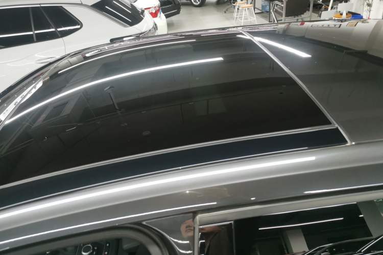 Used Audi Q2L 2018 35 TFSI Fashion Dynamic Version China VI Emission Standard Roof