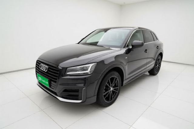 Ojetý Audi Q2L 2018 35 TFSI Launch Exclusive Edition China VI