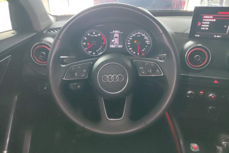 Used Audi Q2L 2018 35 TFSI Launch Exclusive Edition China VI Steering Wheel