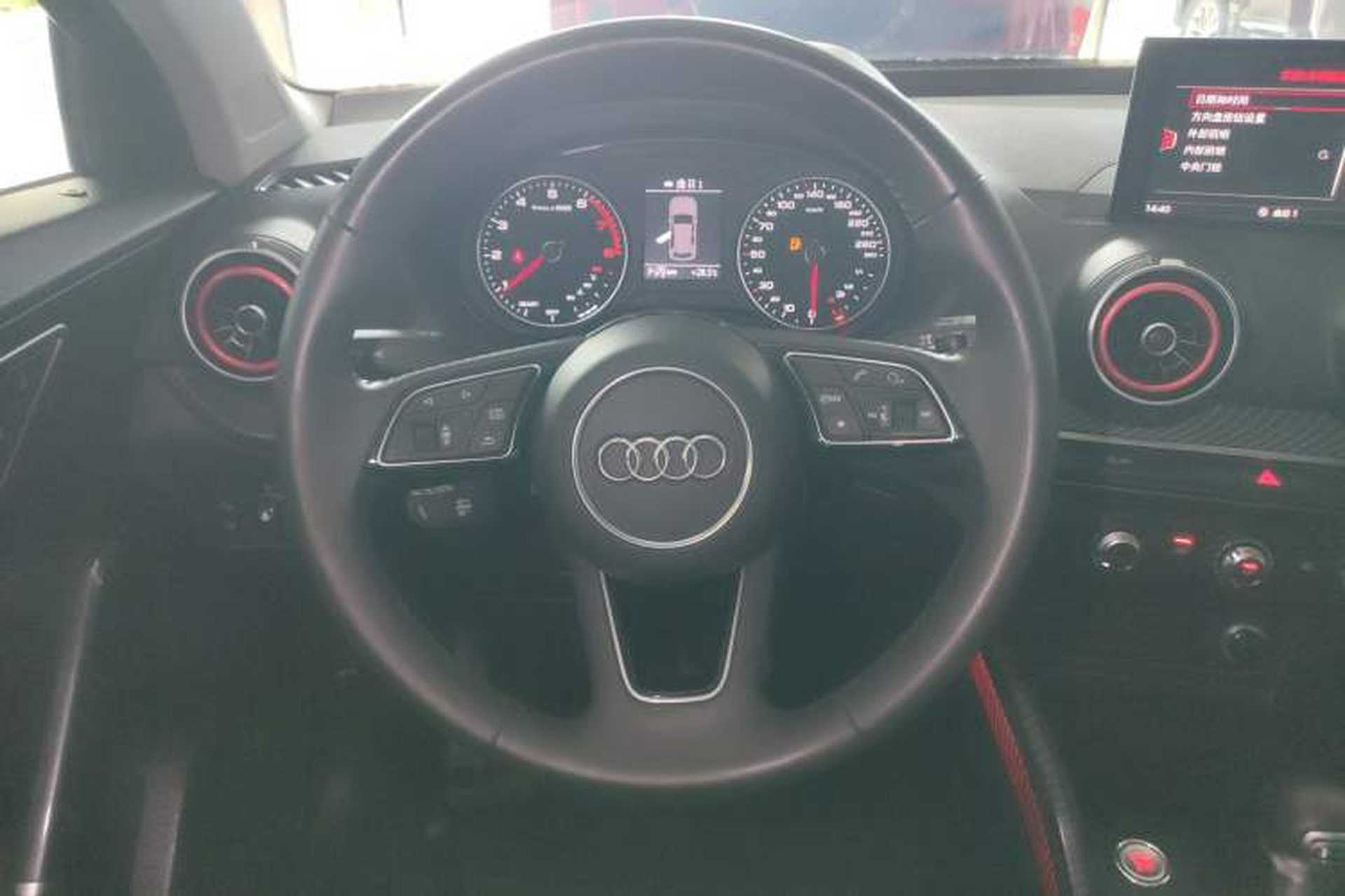 Used Audi Q2L 2018 35 TFSI Launch Exclusive Edition China VI Steering Wheel