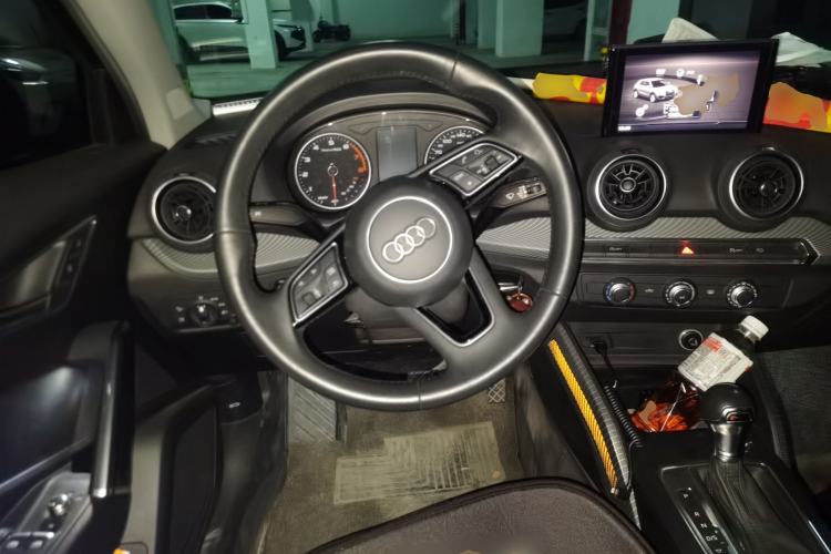 Used Audi Q2L 2018 35 TFSI Launch Exclusive Edition China V Steering Wheel