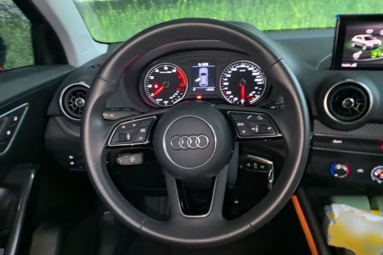 Used Audi Q2L 2018 35 TFSI Launch Exclusive Edition China VI Steering Wheel