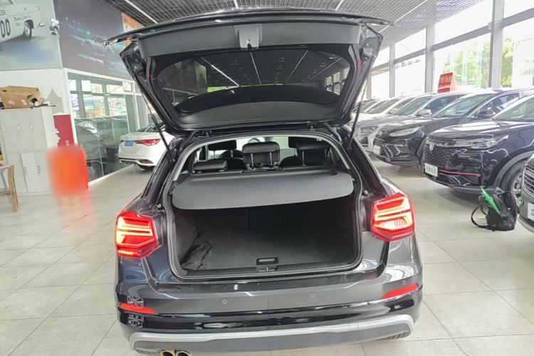 Used Audi Q2L 2018 35 TFSI Launch Exclusive Edition China VI Trunk