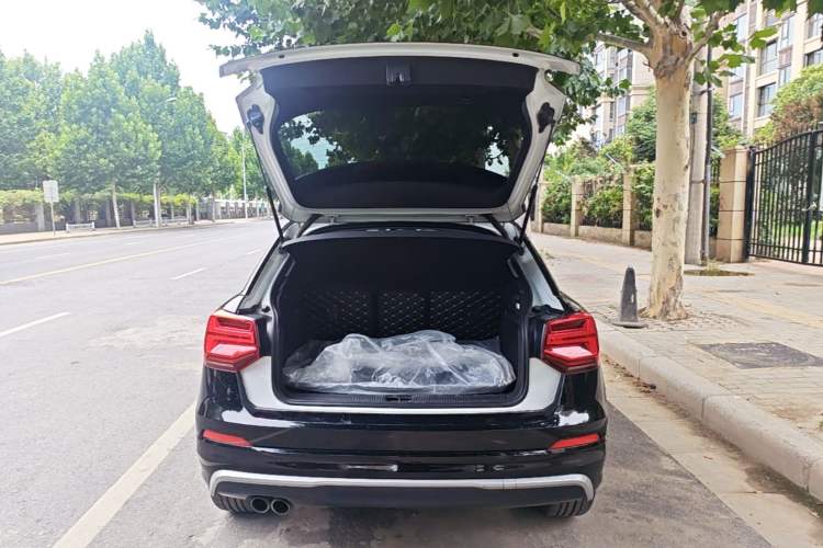 Used Audi Q2L 2018 35 TFSI Launch Exclusive Edition China V Trunk