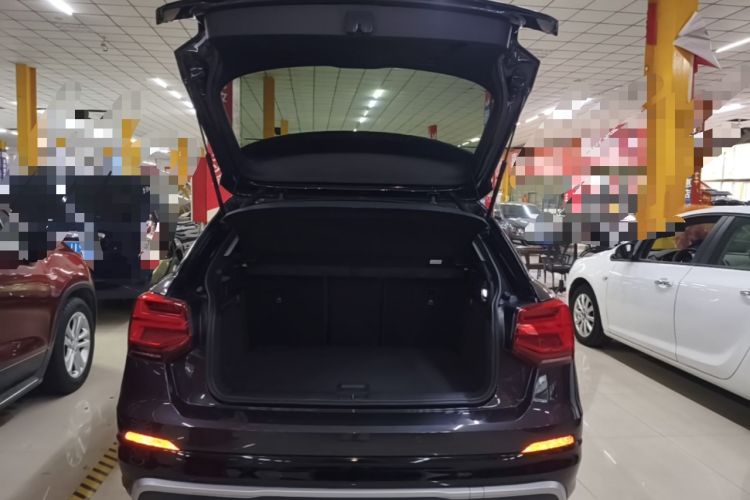 Used Audi Q2L 2018 35 TFSI Launch Exclusive Edition China VI Trunk