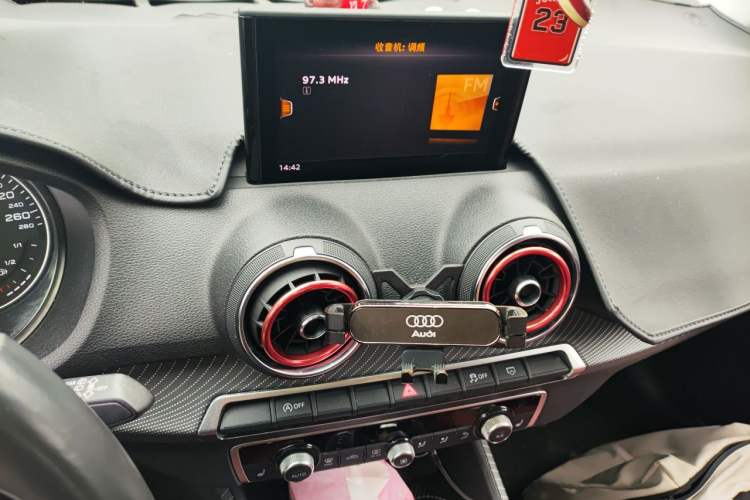 Used Audi Q2L 2018 35 TFSI Launch Exclusive Edition China VI Audio And AC Panel