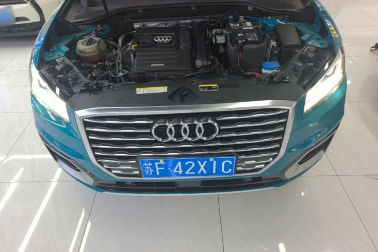 Used Audi Q2L 2018 35 TFSI Fashionable & Elegant Version China VI Emission Standard Engine Bay