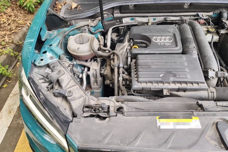 Used Audi Q2L 2018 35 TFSI Launch Exclusive Edition China V Engine Bay Right