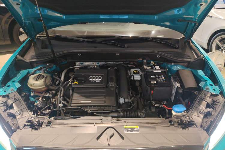 Used Audi Q2L 2018 35 TFSI Launch Exclusive Edition China VI Engine Bay