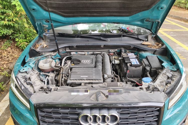 Used Audi Q2L 2018 35 TFSI Launch Exclusive Edition China V Engine Bay