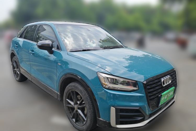 Used Audi Q2L 2018 35 TFSI Launch Exclusive Edition China VI Front Right 45 Deg