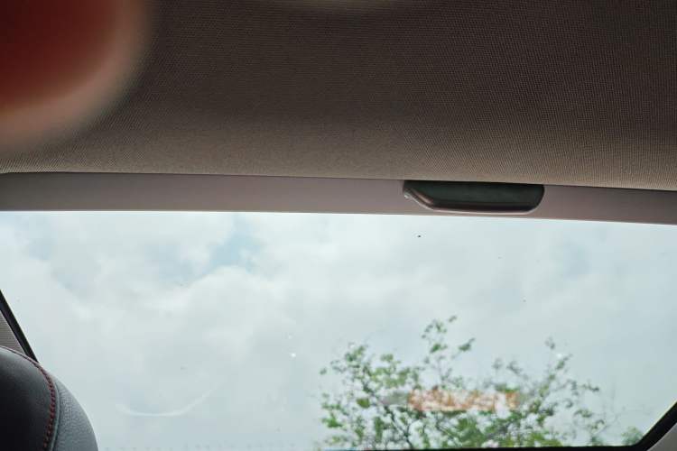 Used Audi Q2L 2018 35 TFSI Fashion Dynamic Version China V Emission Standard Headliner