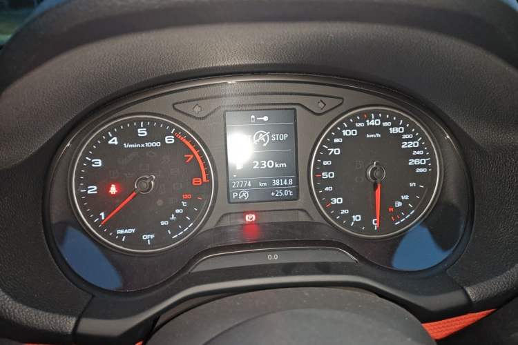 Used Audi Q2L 2018 35 TFSI Fashion Dynamic Version China VI Emission Standard Instrument Cluster