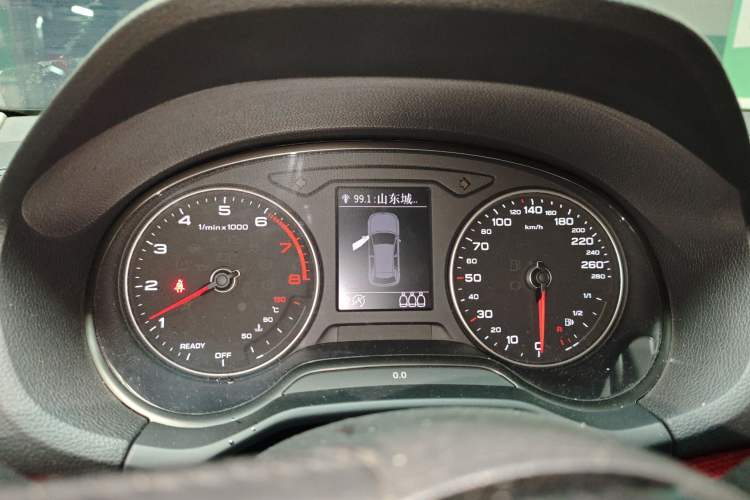 Used Audi Q2L 2018 35 TFSI Fashion Dynamic Version China VI Emission Standard Instrument Cluster