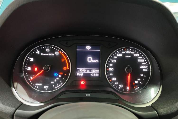 Used Audi Q2L 2018 35 TFSI Fashionable & Elegant Version China VI Emission Standard Instrument Cluster